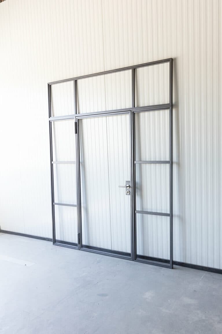 Stahl Meister Stahl Loft Tuer Glastrennwand Drehtuer Lofttuer Windfang Raumtrenner Stahltuer Glastuer Loftdoor Db703 Eisenglimmer 826a0884
