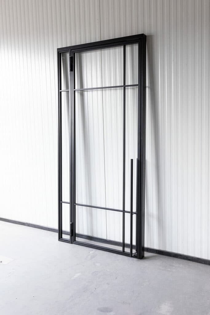 Stahl Meister Stahl Loft Tuer Lofttuer Drehtuer Zimmertuer Glastuer Windfang Raumtrenner Seitenteil Designtuer Bauhaustuer 826a0948
