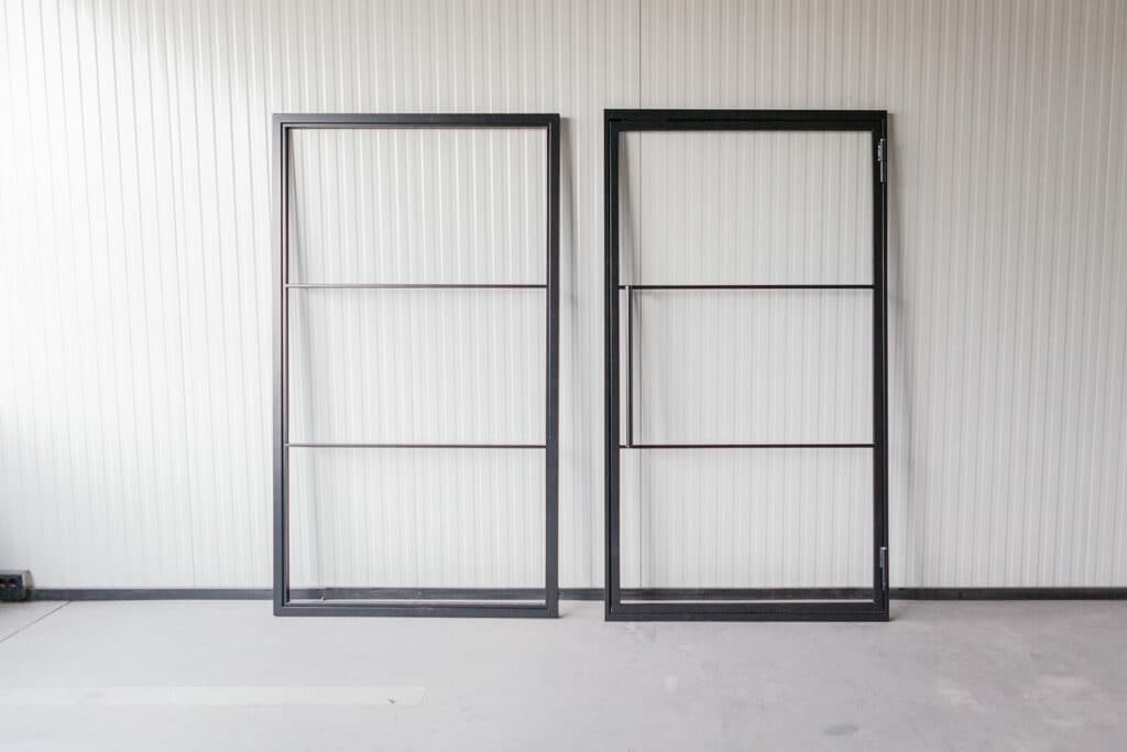 Stahl Meister Stahlmeister Stahl Loft Tuer Designtuer Stahlrahmen Drehtuer Windfang Lofttuer Steel Door Raumtrenner Img 3309