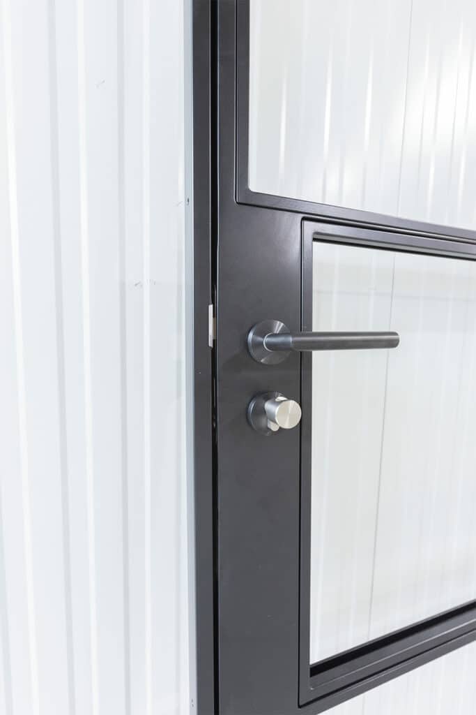 Stahl Meister Stahlmeister Loftuer Eingangstuer Wohnungstuer Designtuer Glastuer Drehtur Bauhaus Tuer Stahltuer 826a1172