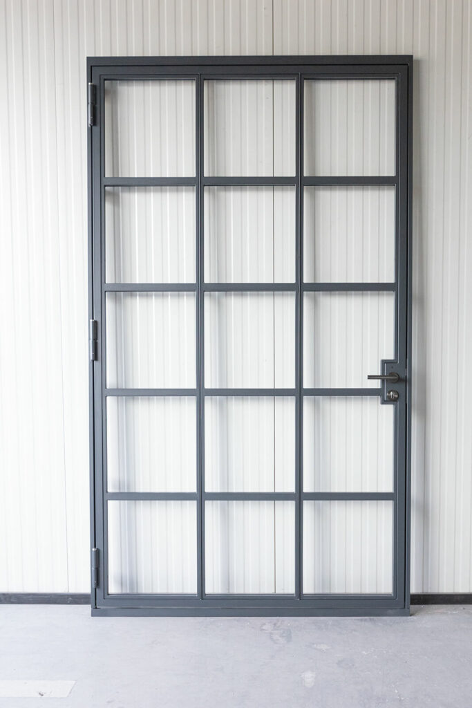 Stahl Meister Stahlmeister Stahl Loft Tuer Glastuer Stahlrahmen Metallrahmen Lofttuer Drehtuer Windfang Industrial Design 826a1147