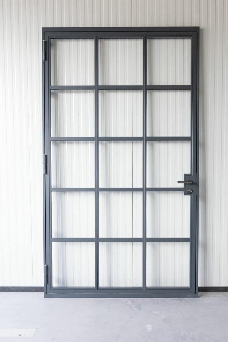 Stahl Meister Stahlmeister Stahl Loft Tuer Glastuer Stahlrahmen Metallrahmen Lofttuer Drehtuer Windfang Industrial Design 826a1147