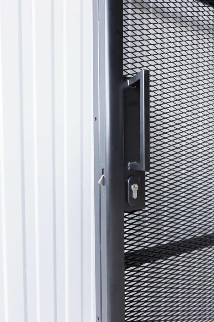 Stahl Meister Stahlmeister Stahl Loft Tuer Schiebetuer Gitter Stahlrahmen Lofttuer Deisgntuer Industrial Design Loftdoor Metalltuer Streckgitter 826a1240