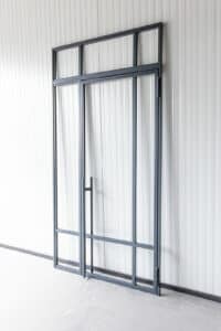 Stahl Meister Lofttuer Stahl Loft Tuer Drehtuer Oberlicht Seitenteil Glastrennwand Windfang Designtuer 826a1285