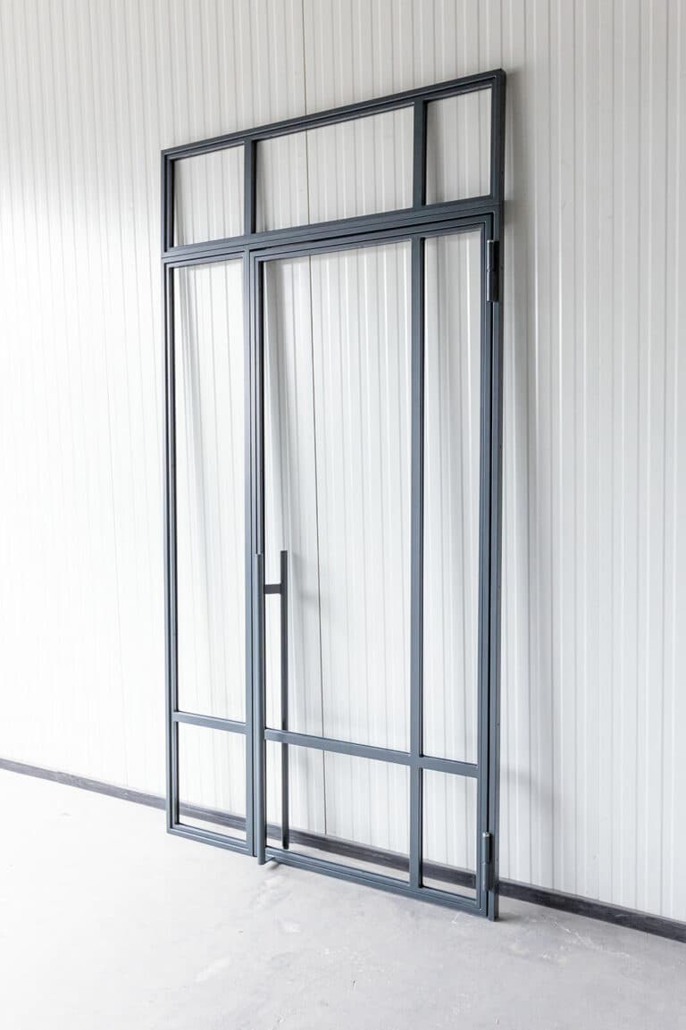 Stahl Meister Lofttuer Stahl Loft Tuer Drehtuer Oberlicht Seitenteil Glastrennwand Windfang Designtuer 826a1285