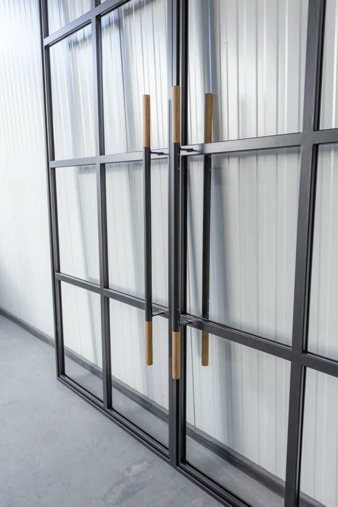 Stahl Meister Stahl Loft Tuer Schiebetuer Doppeltuer Windfang Holzgiff Rundstange Designtuer 826a1311