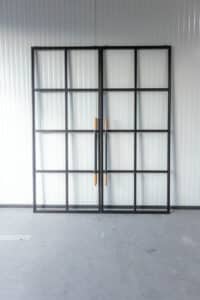 Stahl Meister Stahl Loft Tuer Schiebetuer Doppeltuer Windfang Holzgiff Rundstange Designtuer 826a1312