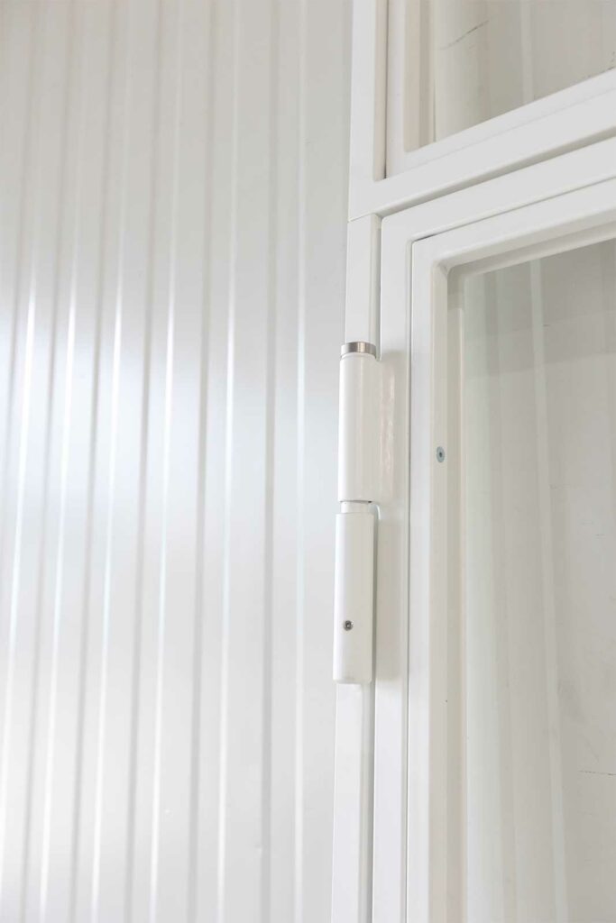 Stahl Meister Stahlmeister Glastrennwand Drehtuer Lofttuer Raumtrenner Loftdoor Stahlrahmen Stahl Loft Tuer Seitenteil Oberlicht Weiss Designtuer Glastuer 826a1368