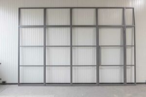 Stahl Meister Stahlmeister Glastrennwand Windfang Raumtrenner Buero Stahl Loft Tuer Drehtuer Office Bueroraum 826a1378