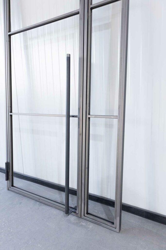 Stahl Meister Stahlmeister Glastrennwand Stahl Loft Tuer Windfang Oberlicht Drehtuer Einzeltuer Glastuer Stahlrahmen Metallrahmen Transparent Pulverbeschichtet 826a1420