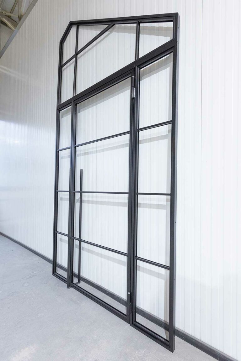 Stahl Meister Stahlmeister Loft Stahl Lofttuer Glastrennwand Drehttuer Dachschraege Dach Winkel Stahlrahmen Lofttuer 826a1402