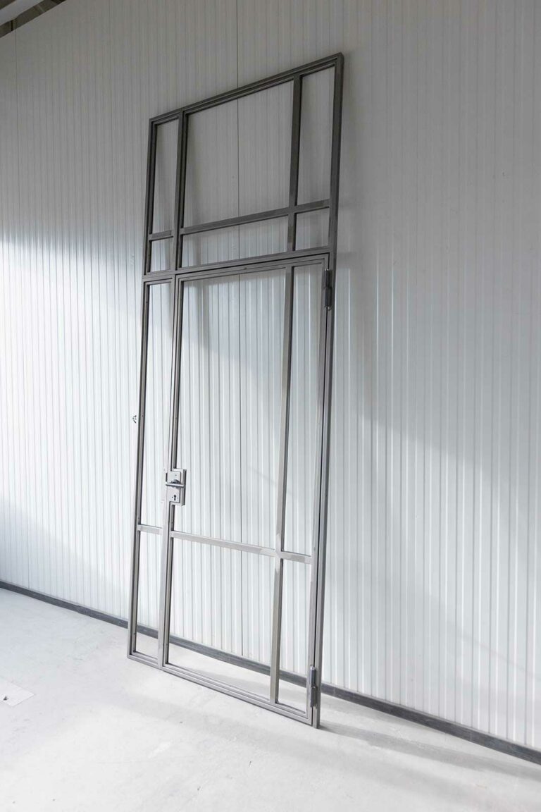 Stahl Meister Stahlmeister Loft Stahl Stahl Loft Tuer Glastrennwand Drehtuer Oberlicht Seitenteil Elektronischer Tueroeffner Transparent Glastuer Windfang Loftdoor 826a1430