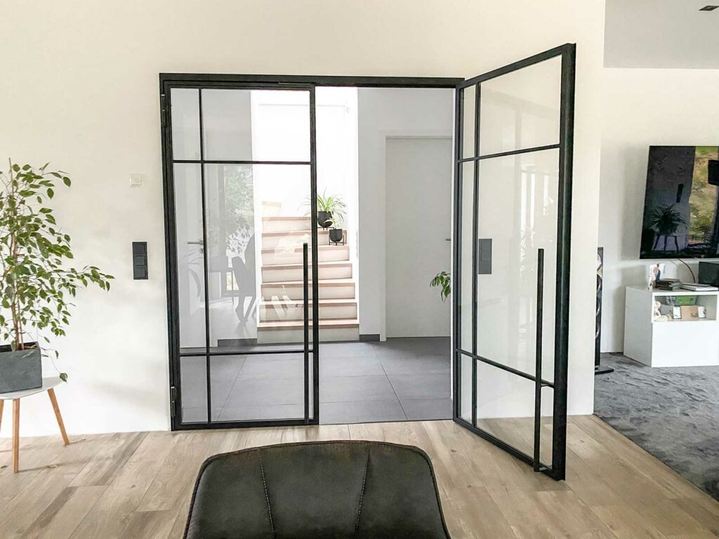 Stahl Meister Stahl Loft Tuer Doppeltuer Windfang Trennwand Loftdoor Metalluer Glastuer Designtuer Stahlrahmen 02