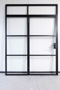 Stahl Meister Stahl Loft Tuer Glastrennwand Drehtuer Windfang Oberlicht Seitenteil Schlosskasten Abschliessbar Tuerdruecker 826a1666