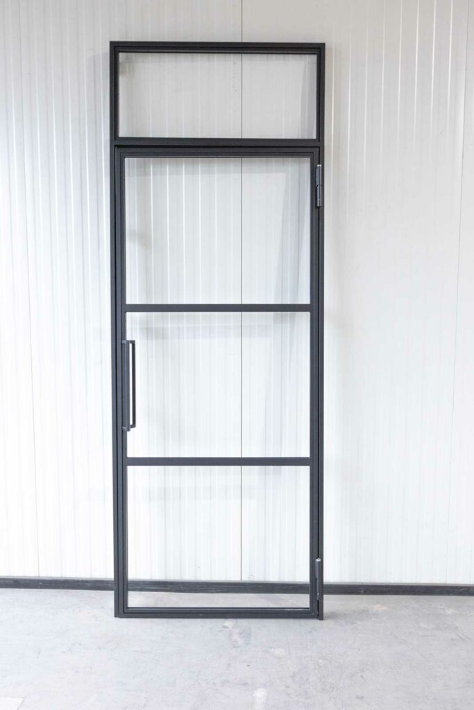 Stahl Meister Stahlmeister Stahl Loft Tuer Drehtuer Oberlicht Widnfang Flurtuer Designtuer Stahlrahmen 826a1574
