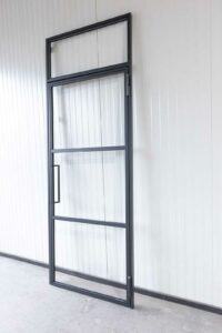 Stahl Meister Stahlmeister Stahl Loft Tuer Drehtuer Oberlicht Widnfang Flurtuer Designtuer Stahlrahmen 826a1575