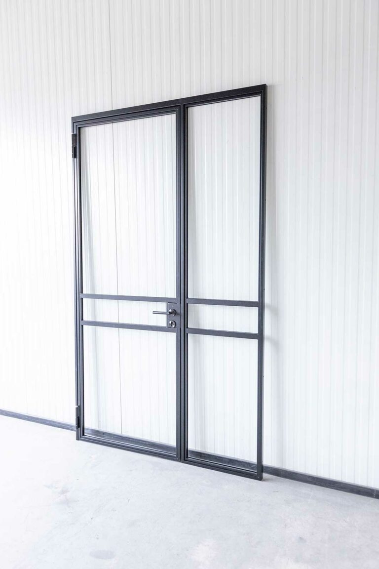 Stahl Meister Stahlmeister Stahl Loft Tuer Glastrennwand Designtuer Stahlrahmen Windfang Drehtuer Schlosskasten Buero Trennwand 826a1521