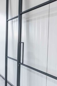 Stahl Meister Stahlmeister Stahl Loft Tuer Glastrennwand Schiebetuer Lofttuer Windfang Designtuer Metallrahmen Stahlrahmen 826a1444
