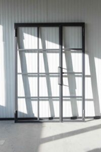 Stahl Meister Stahlmeister Stahl Loft Tuer Glastrenwand Windfang Drehtuer Bedarfsfluegel Gehfluegel Kantriegel Glastuer Lofttuer 826a1437
