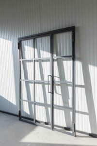 Stahl Meister Stahlmeister Stahl Loft Tuer Glastrenwand Windfang Drehtuer Bedarfsfluegel Gehfluegel Kantriegel Glastuer Lofttuer 826a1438