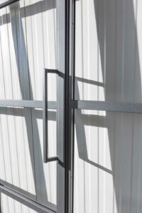 Stahl Meister Stahlmeister Stahl Loft Tuer Glastrenwand Windfang Drehtuer Bedarfsfluegel Gehfluegel Kantriegel Glastuer Lofttuer 826a1439