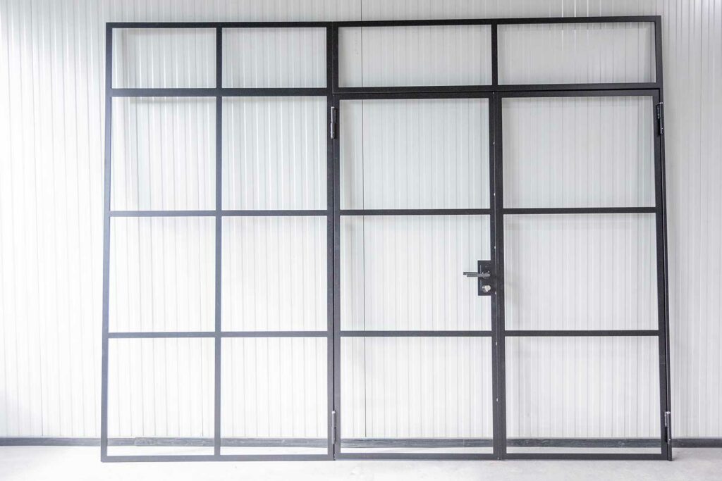 Stahl Meister Stahl Loft Tuer Glastrennwand Designtuer Doppeltuer Oberlicht Drehtuer Seitenteil Bodendichtung Buerotuer 826a2170