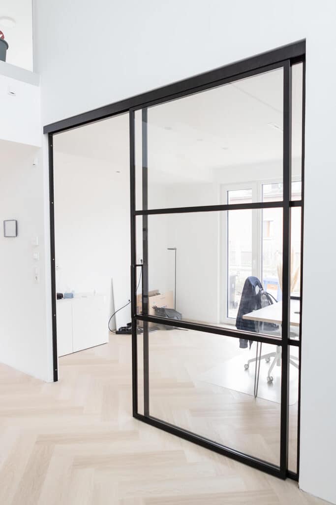 Stahl Meister Schiebetür, Lofttür, Raumtrenner, Winfang, Glastrennwand, Loft Türen, Metallbau und Lofttüren aus Dessau