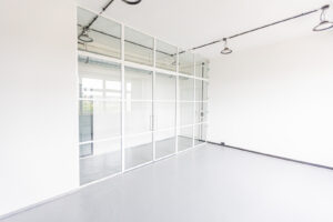 Stahl Meister, Glastrennwand, Lofttür, Windfang, Bürwand, Partner