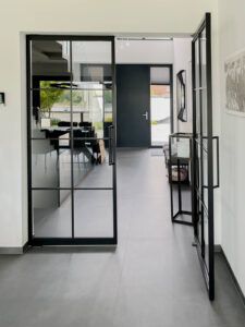 Stahlmeister Stahl Loft Tür, Schwingtür ohne Zarge, Lofttür, Designtür, Loft Bauelement