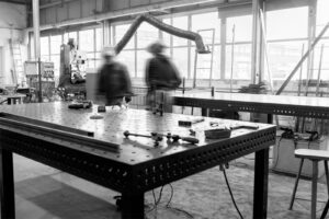 Stahl Meister, Stahlbau Heenemann, Metallbau Dessau, Loft, Bauhaus Moebel Design, Konstruktion,Zusammenbau, Metallbearbeitung