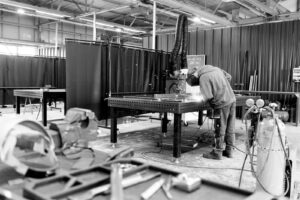Stahl Meister, Stahlbau Heenemann, Metallbau Dessau, Loft, Bauhaus Moebel Design Holz Konstruktion, Schweißen
