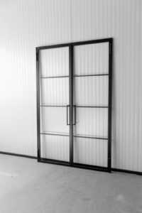 Stahl Meister, Stahlbau Heenemann, Metallbau Dessau, Loft, Bauhaus Moebel Design Holz Doppeltür