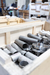 Stahl-Meister Werkhalle Industriefabrik Schneider Werkstatt Arbeit Manufaktur Handarbeit Rohre