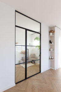 Stahl Meister Slim Line Lofttür Glastrennwand Stahlrahmen Glas Drehtür Oberlicht Seitenteil Schwarz RAL 9005 Tiefschwarz, filigraner Rahmen für die Loft Tür