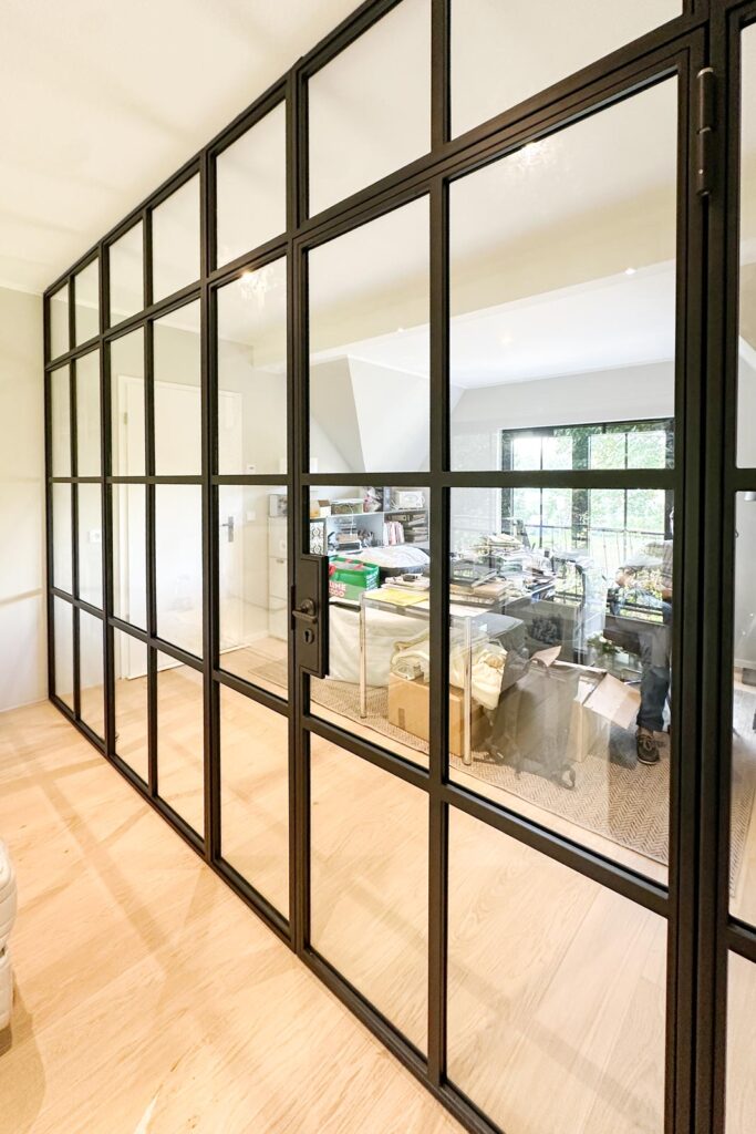 Stahl Meister Stahl Loft Türr - Lofttür als Glastrennwand und Raumtrenner für Büro und Homeoffice- guter Schallschutz mit 10.76mm VSG-Glas und Design Türbeschlag von Corston Digby Bronze Türdrücker mit Einsteckschloss